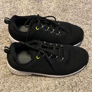 Women's Black Athletic Shoes